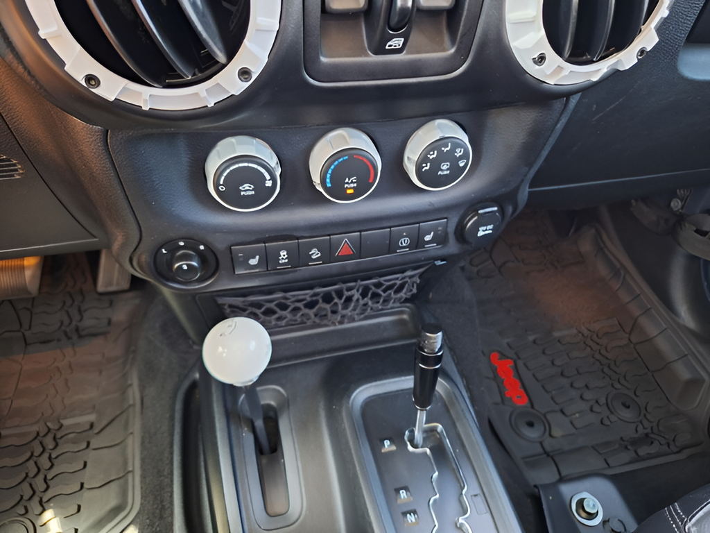 2017 Jeep Wrangler Unlimited Smoky Mountain