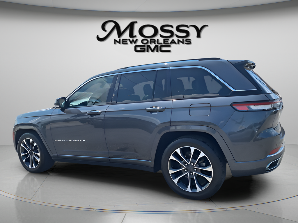 2022 Jeep Grand Cherokee Overland