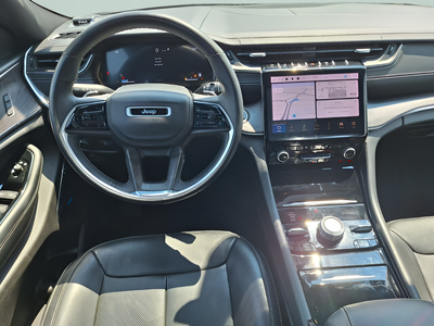 2022 Jeep Grand Cherokee Overland