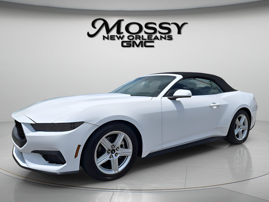 2026 Ford Mustang EcoBoost Convertible's photo