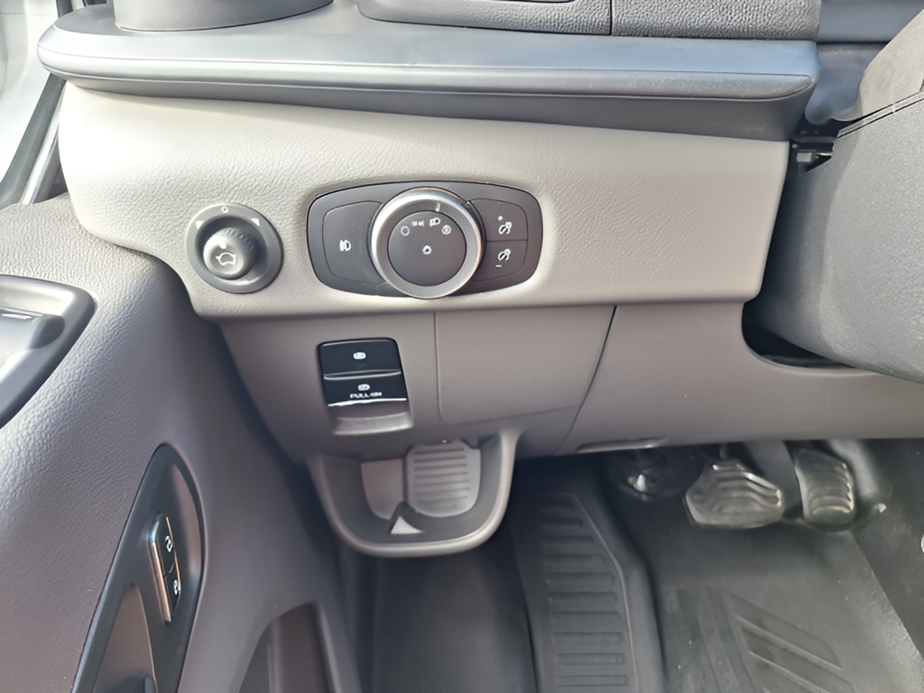 2025 Ford Transit Cargo Van Base