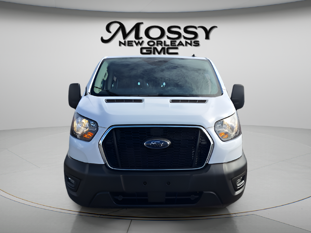 2025 Ford Transit Cargo Van Base