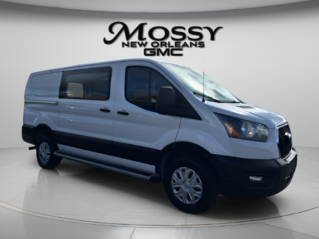 2025 Ford Transit Cargo Van Base