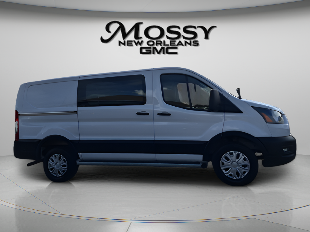 2025 Ford Transit Cargo Van Base