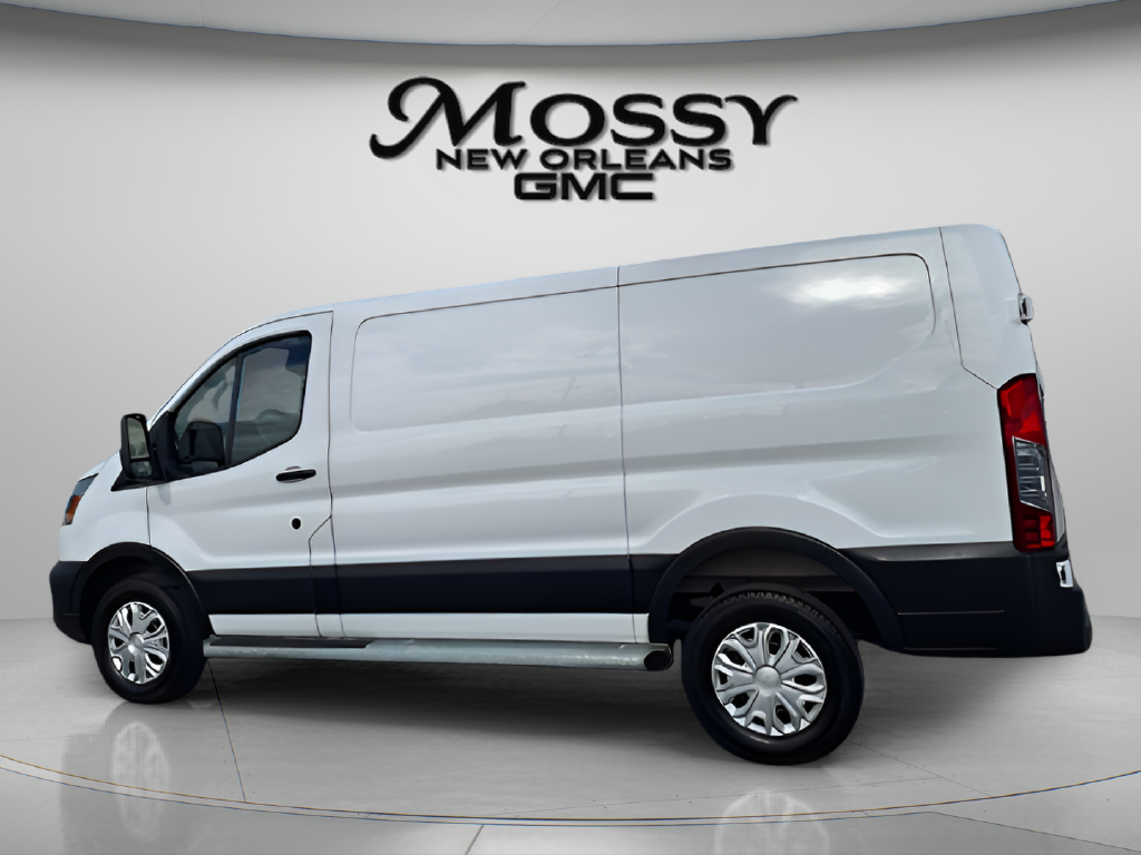 2025 Ford Transit Cargo Van Base