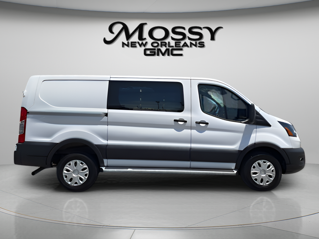 2025 Ford Transit Cargo Van Base