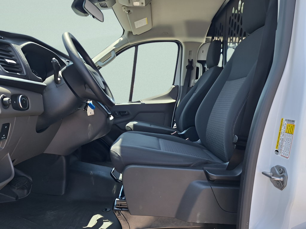 2025 Ford Transit Cargo Van Base