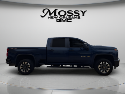 2022 Chevrolet Silverado 2500 HD Custom