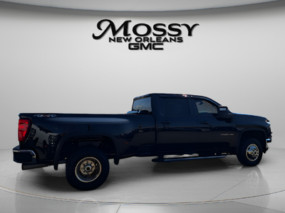 2023 Chevrolet Silverado 3500 HD LT