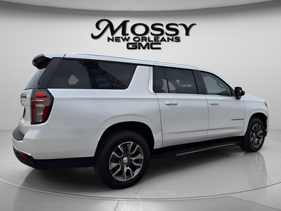 2024 Chevrolet Suburban LT