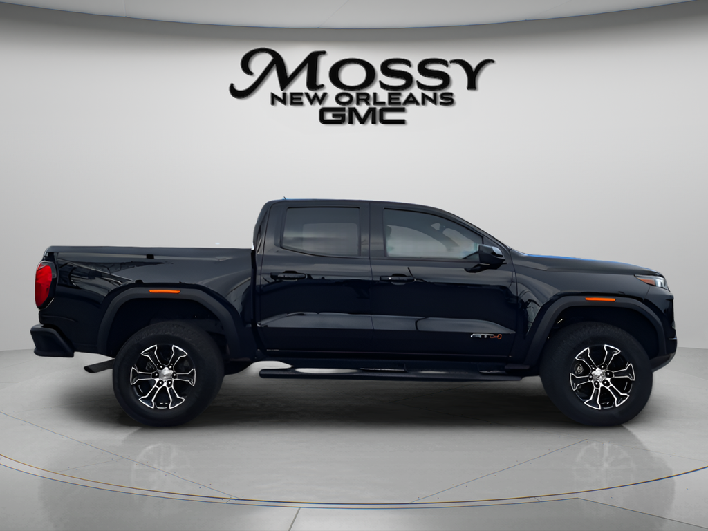 2024 GMC Canyon AT4