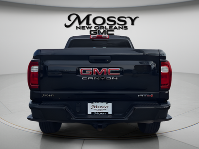 2024 GMC Canyon AT4