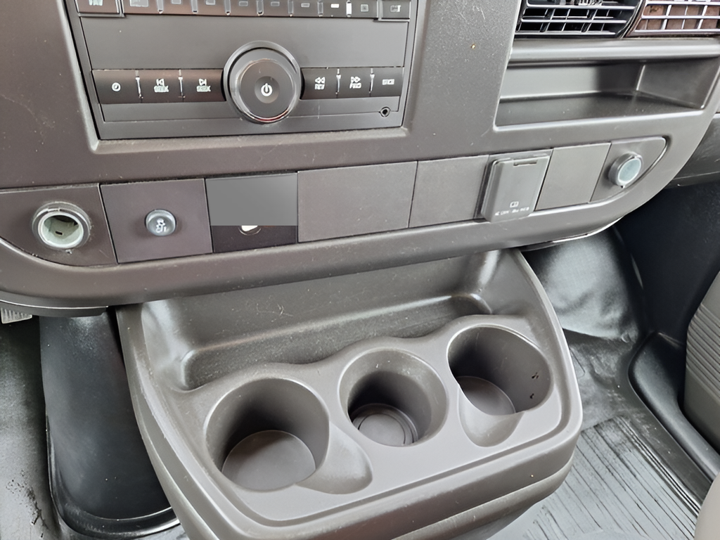 2024 GMC Savana Cargo 2500 Base