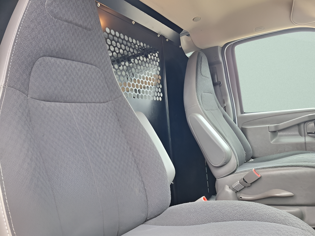 2024 GMC Savana Cargo 2500 Base