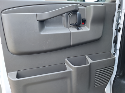 2024 GMC Savana Cargo 2500 Base