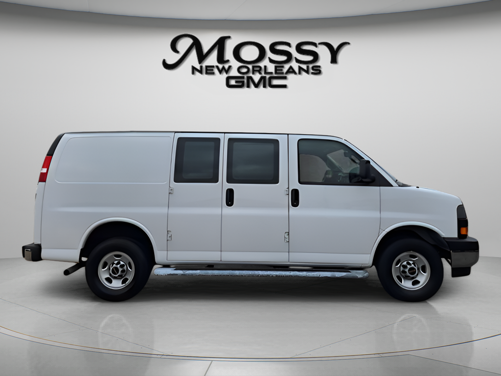 2024 GMC Savana Cargo 2500 Base