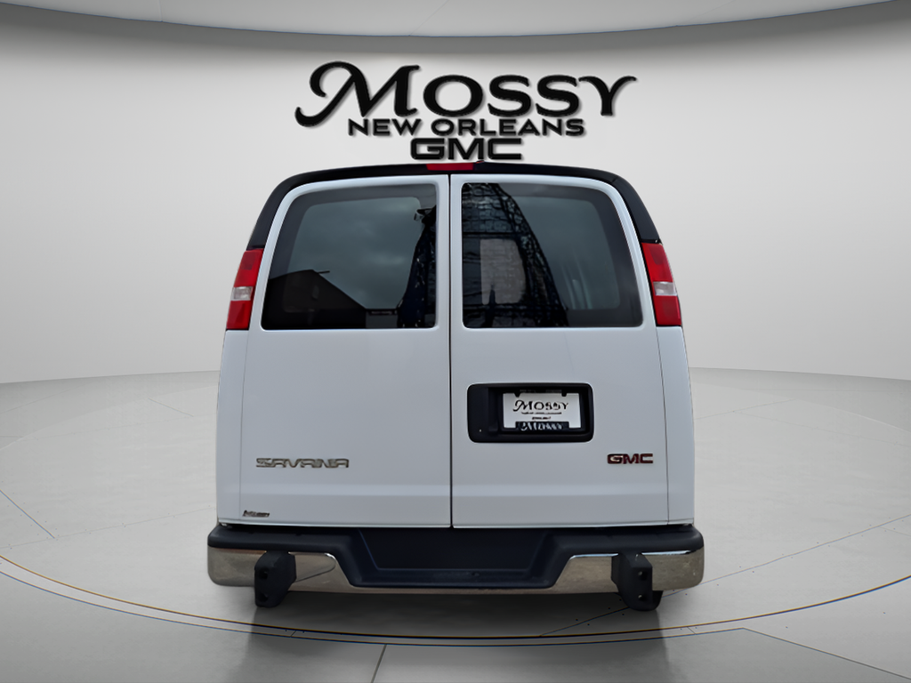 2024 GMC Savana Cargo 2500 Base