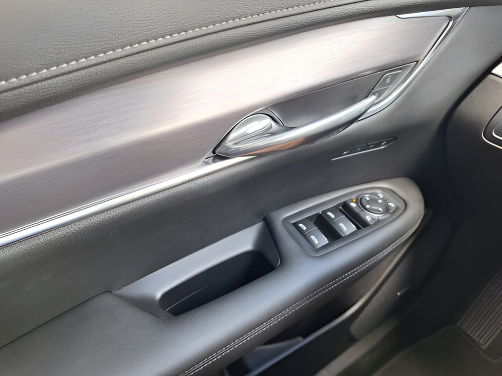 2023 Cadillac XT6 FWD Luxury