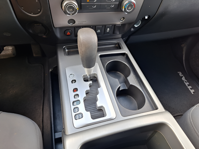 2012 Nissan Titan SV