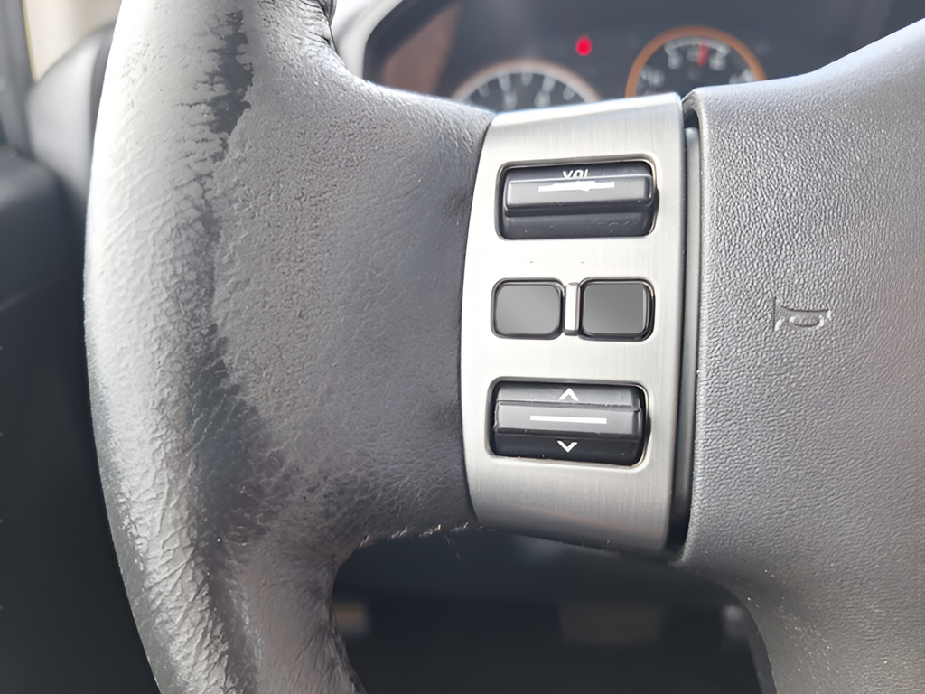 2012 Nissan Titan SV