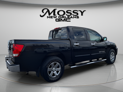 2012 Nissan Titan SV