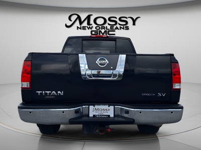 2012 Nissan Titan SV