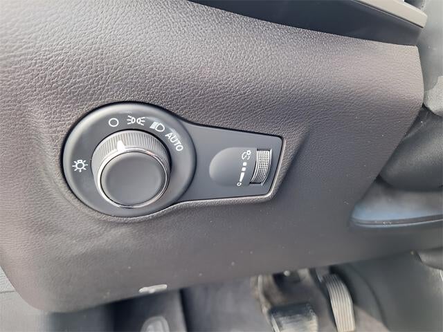 2023 Jeep Compass Sport