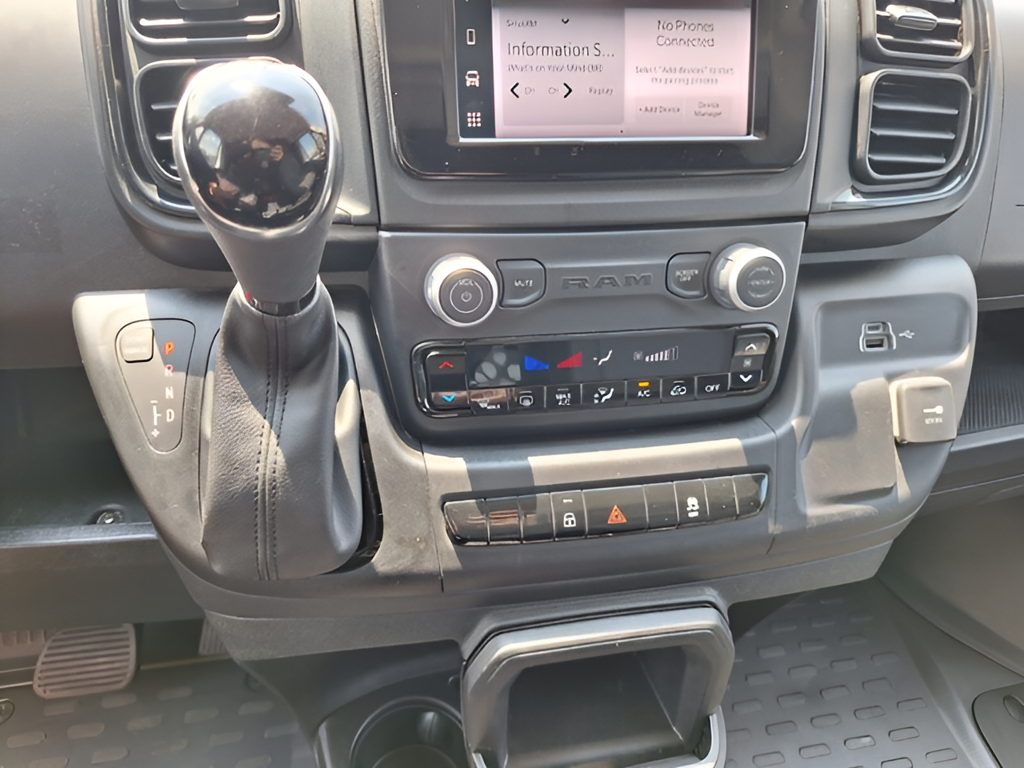 2025 RAM ProMaster Cargo Van Tradesman