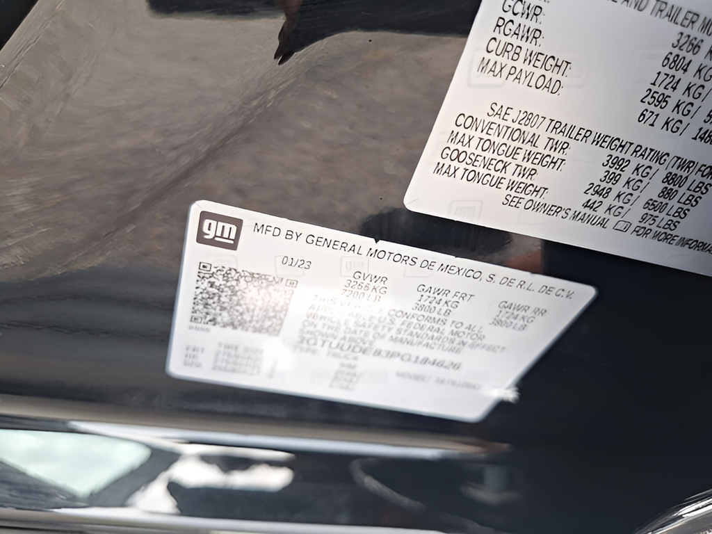 2023 GMC Sierra 1500 SLT