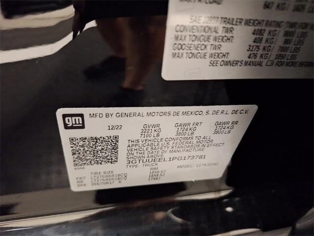 2023 GMC Sierra 1500 AT4