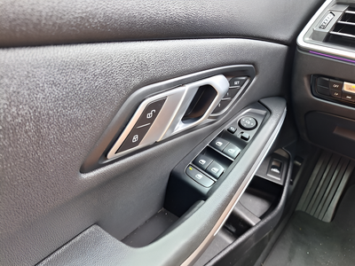 2020 BMW 3 Series 330i