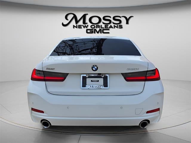 2023 BMW 3 Series 330i