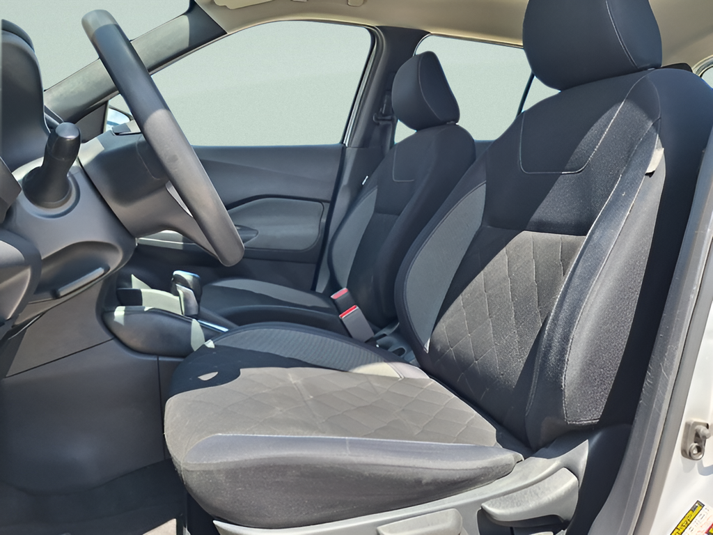 2018 Nissan Kicks S