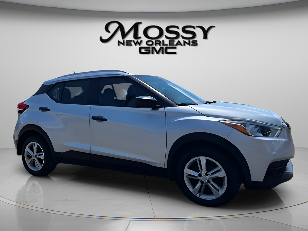 2018 Nissan Kicks S