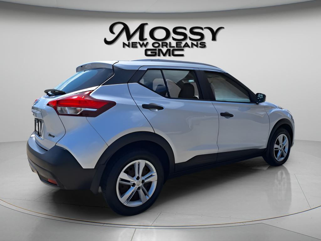 2018 Nissan Kicks S