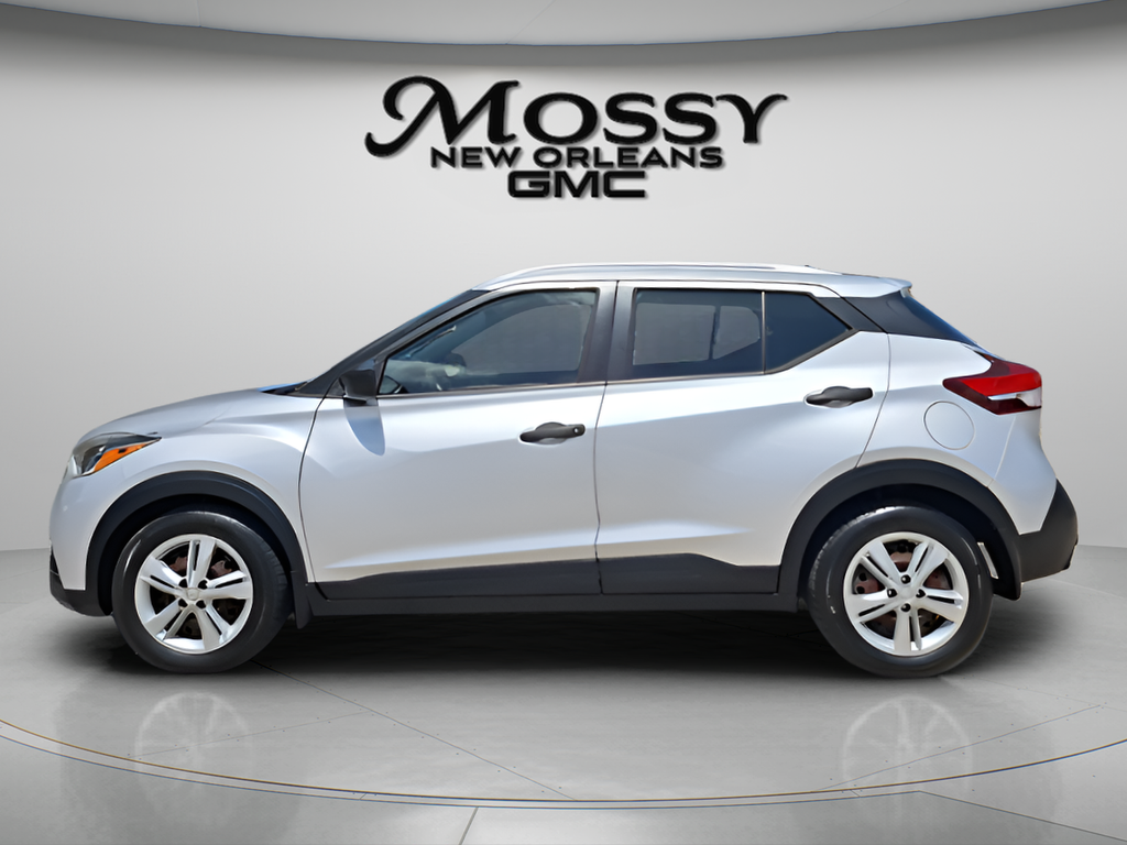 2018 Nissan Kicks S