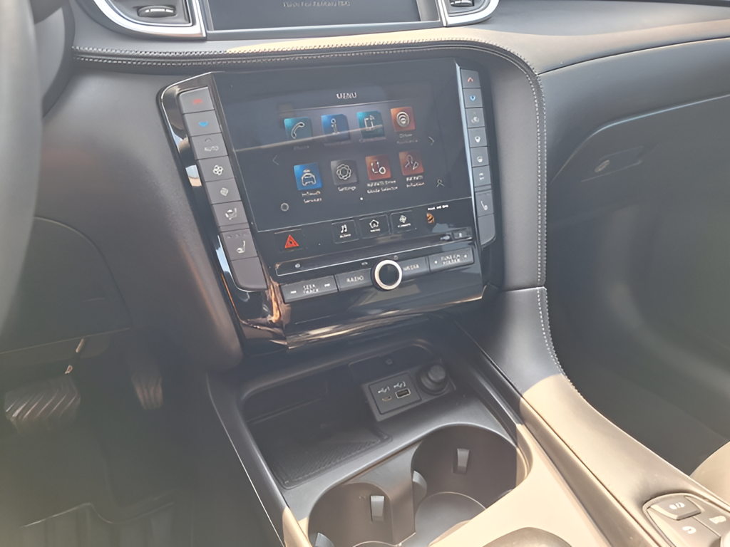 2024 INFINITI QX50 LUXE