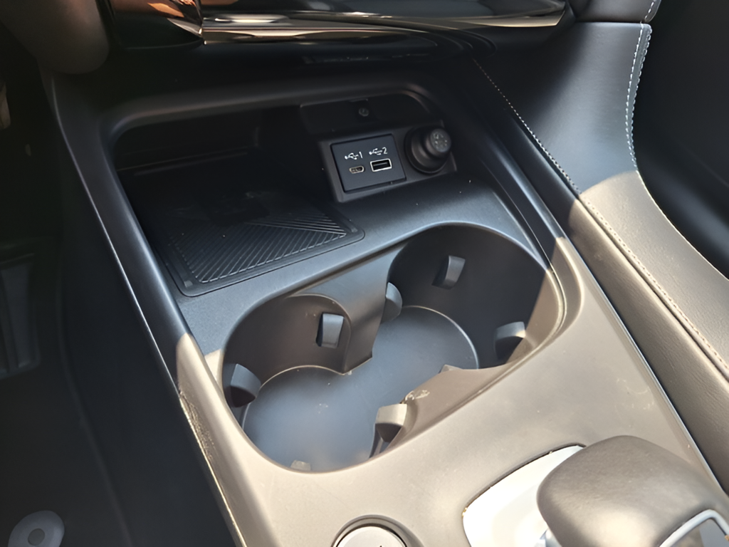 2024 INFINITI QX50 LUXE