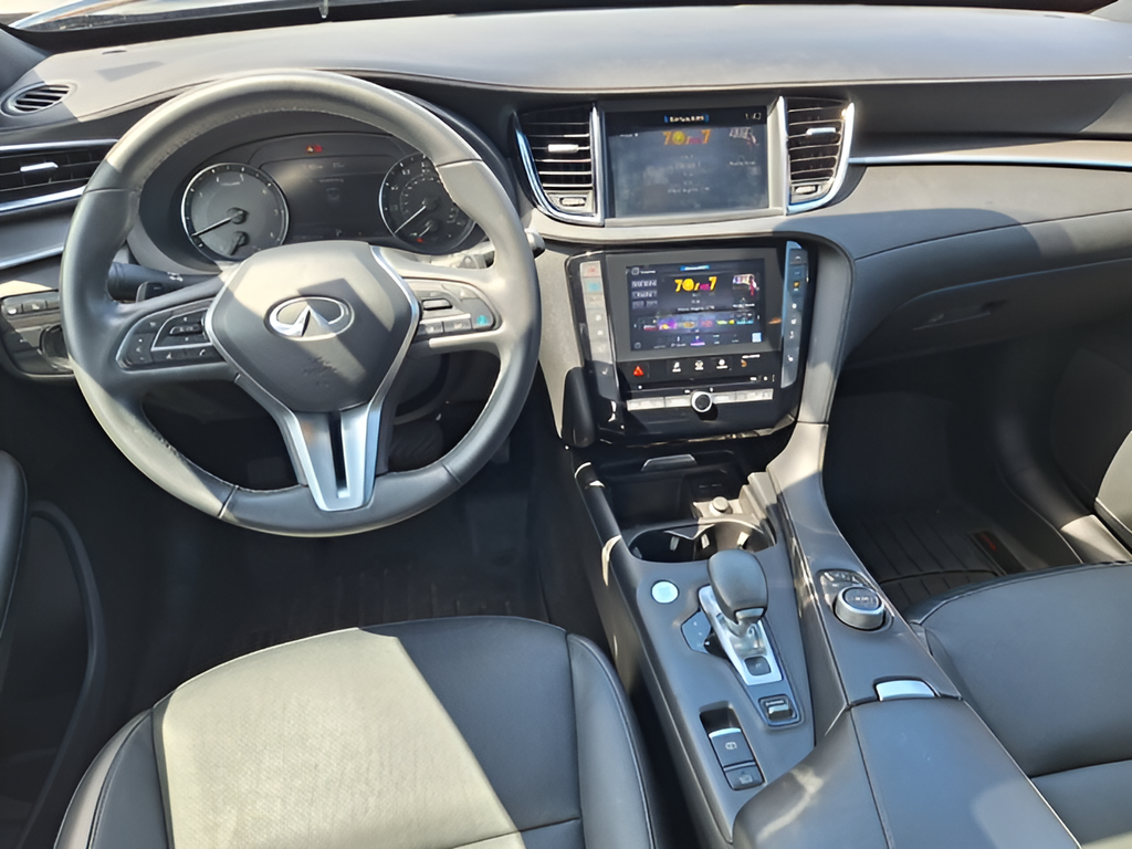 2023 INFINITI QX55 LUXE