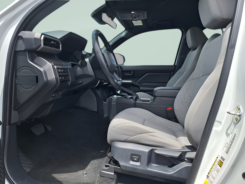 2025 Toyota Tacoma SR5 - Photo 11