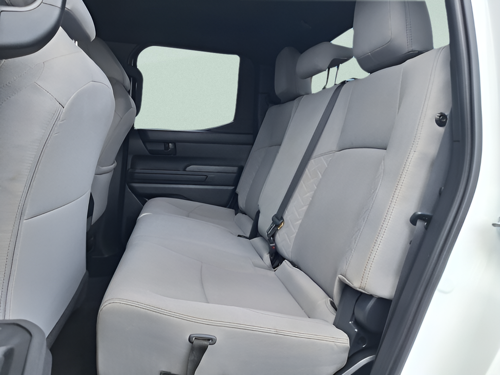 2025 Toyota Tacoma SR5 - Photo 20