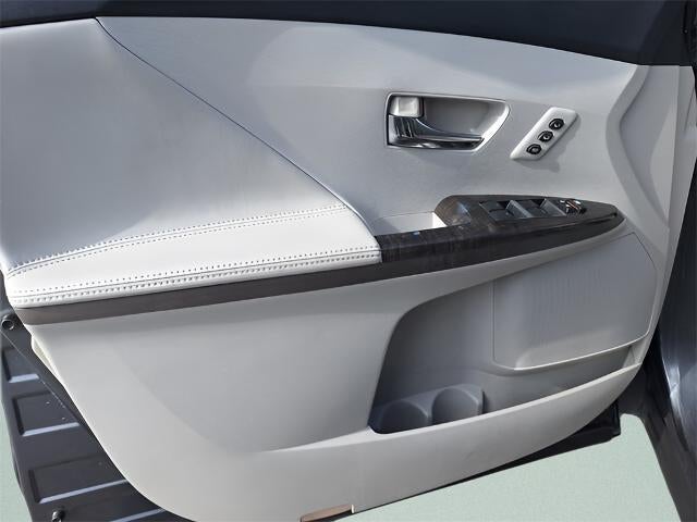 2013 Toyota Venza LE