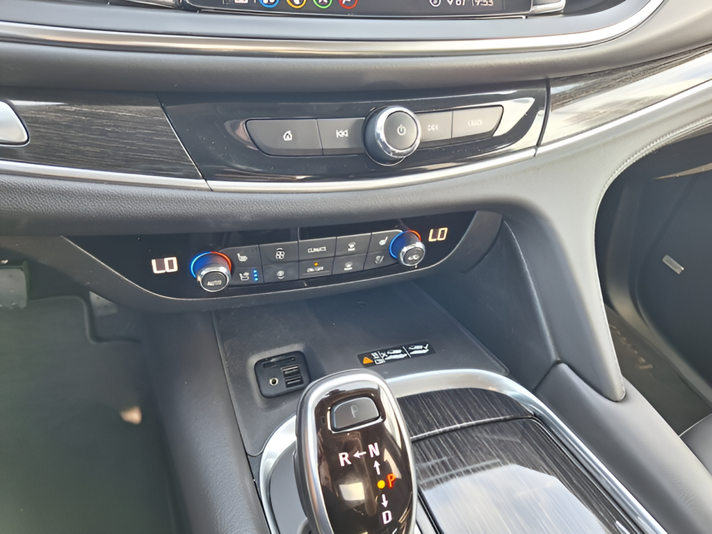 2020 Buick Enclave Avenir