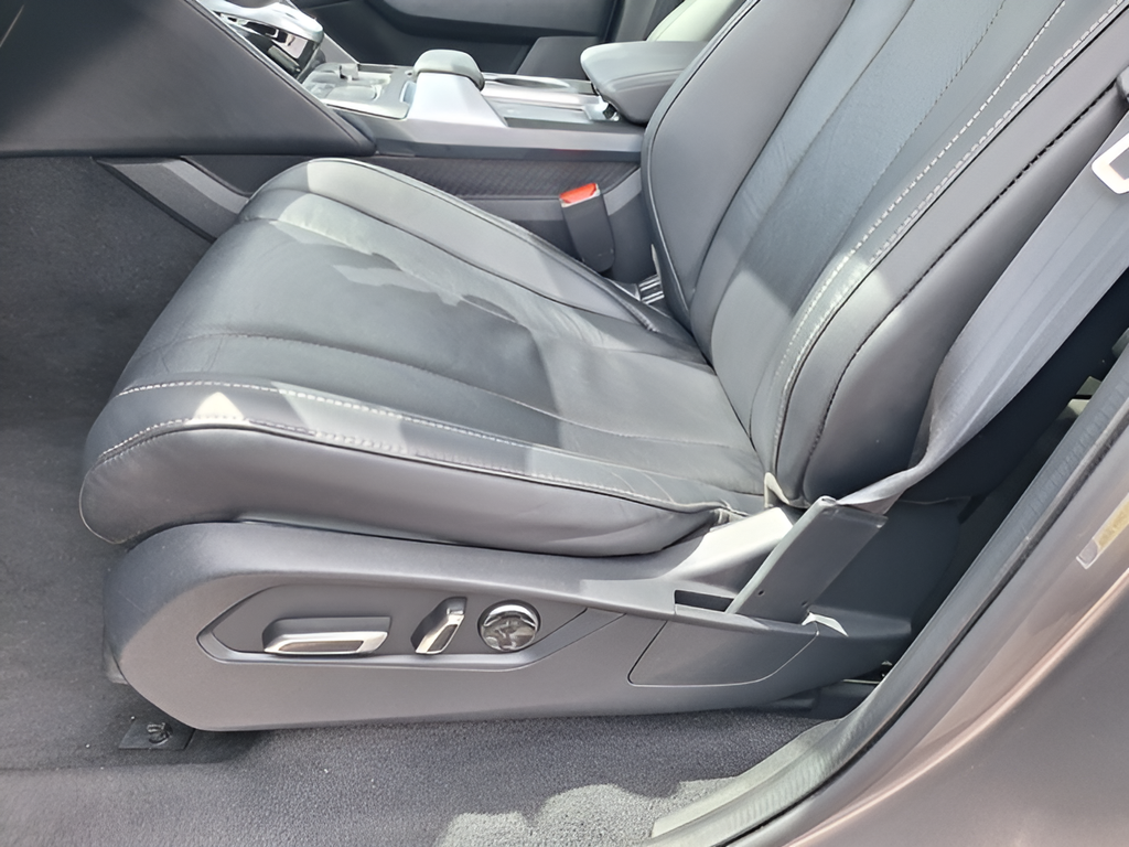2023 Acura MDX w/Technology Package