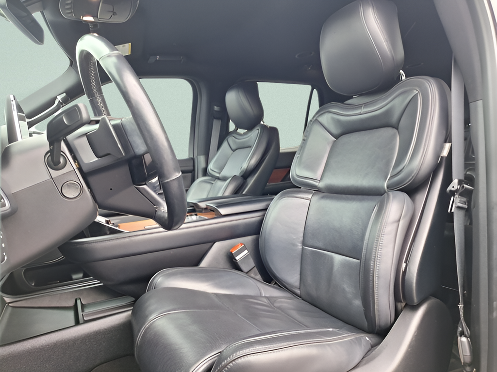 2019 Lincoln Navigator Select