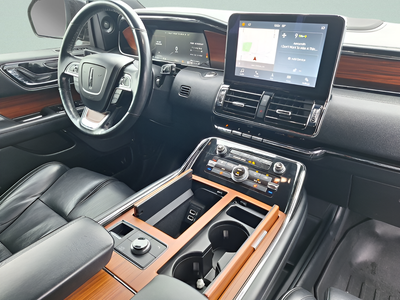 2019 Lincoln Navigator Select