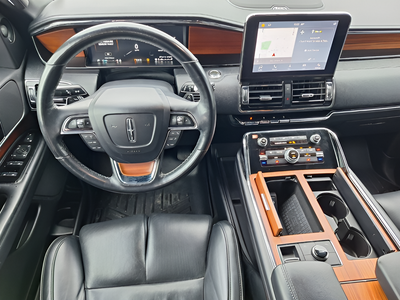 2019 Lincoln Navigator Select