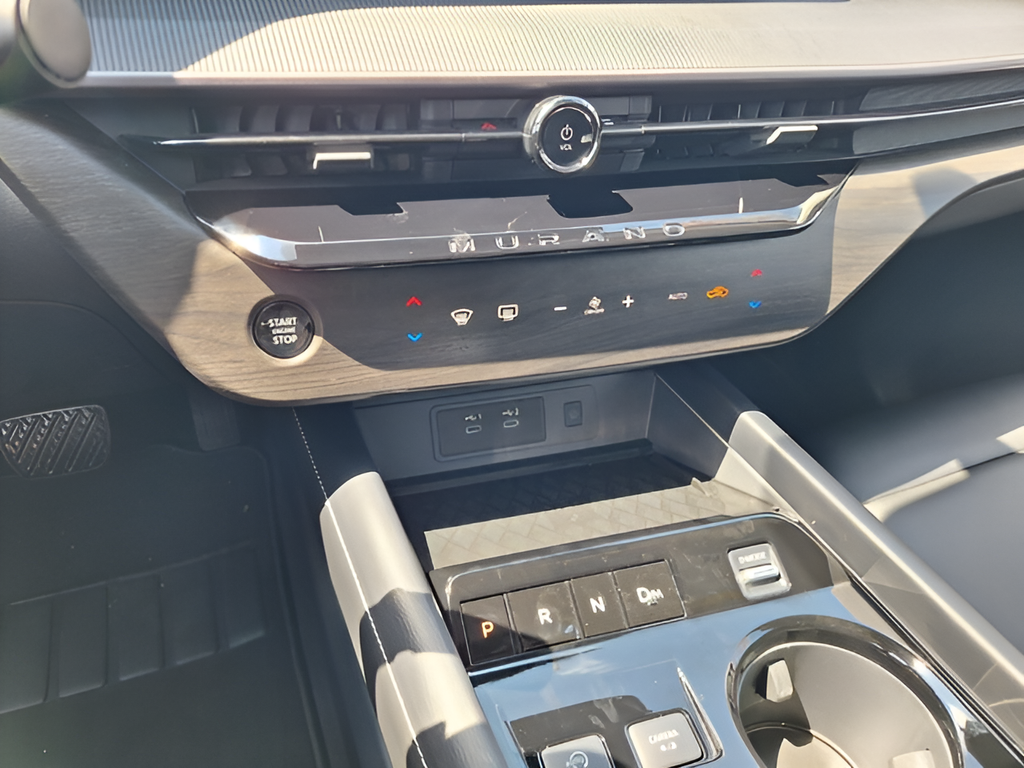 2025 Nissan Murano SV