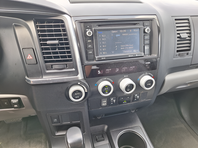2019 Toyota Sequoia SR5