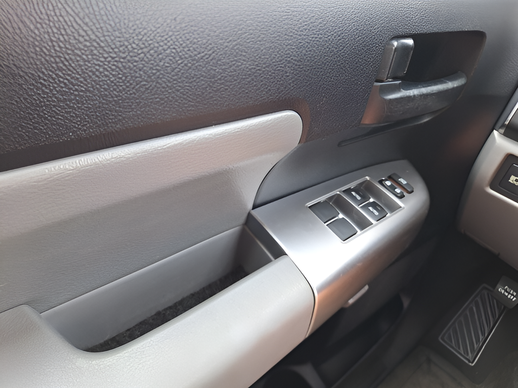 2019 Toyota Sequoia SR5